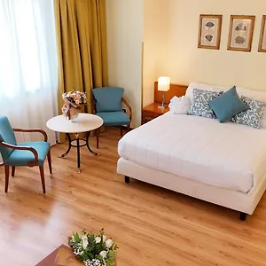 4* Hotel Royal Palace